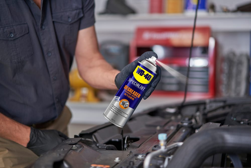 WD-40 Specialist Degreaser 1
