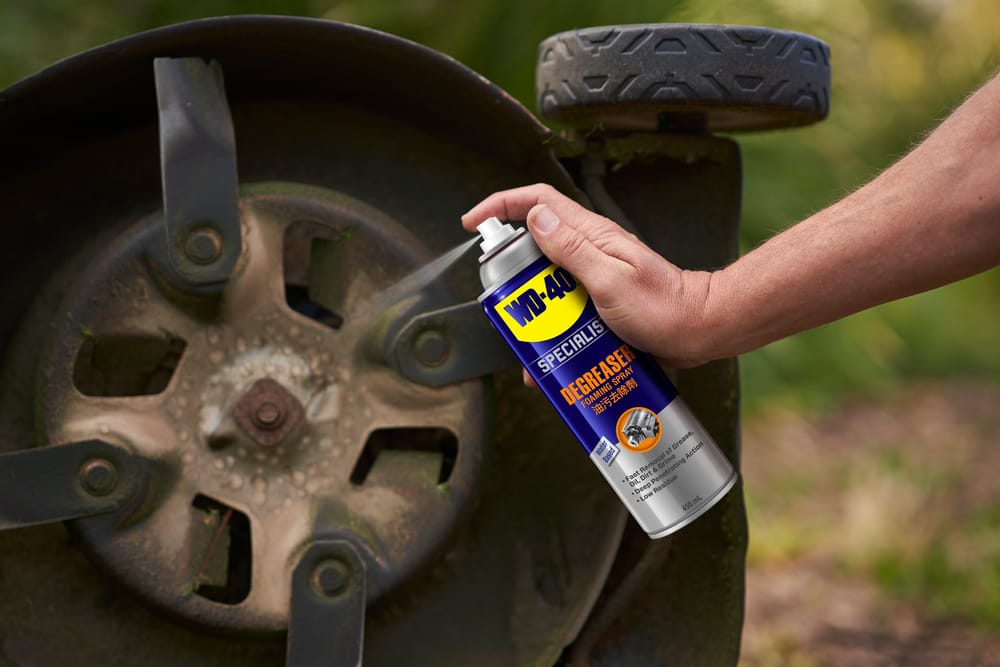 WD-40 Specialist Degreaser 3